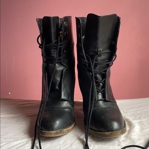 🌼 LONDON REBEL Baldwin Lace-Up Booties